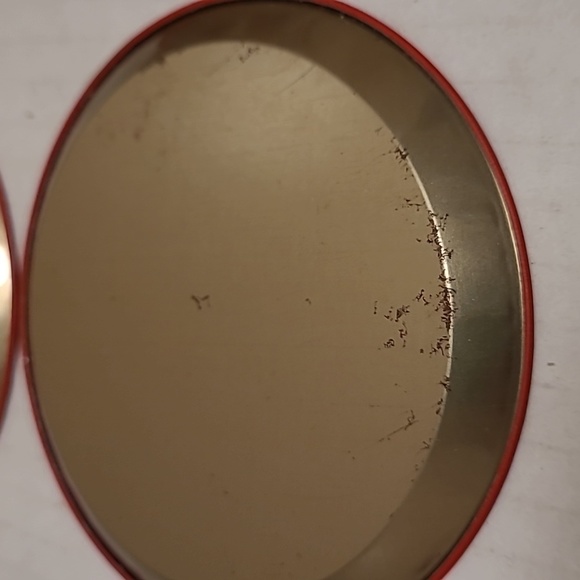 Set of 6 Metal Christmas Coasters in Metal Storage Tin - Picture 13 of 16